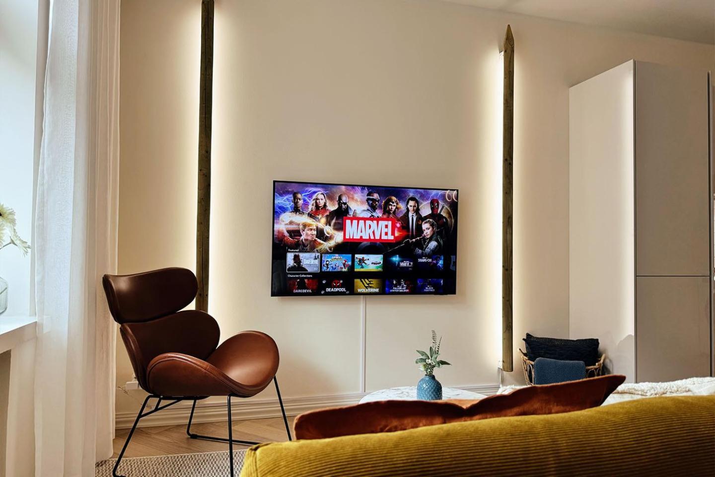 Apartment Luxury 3-bedroom On Beautiful Street Of